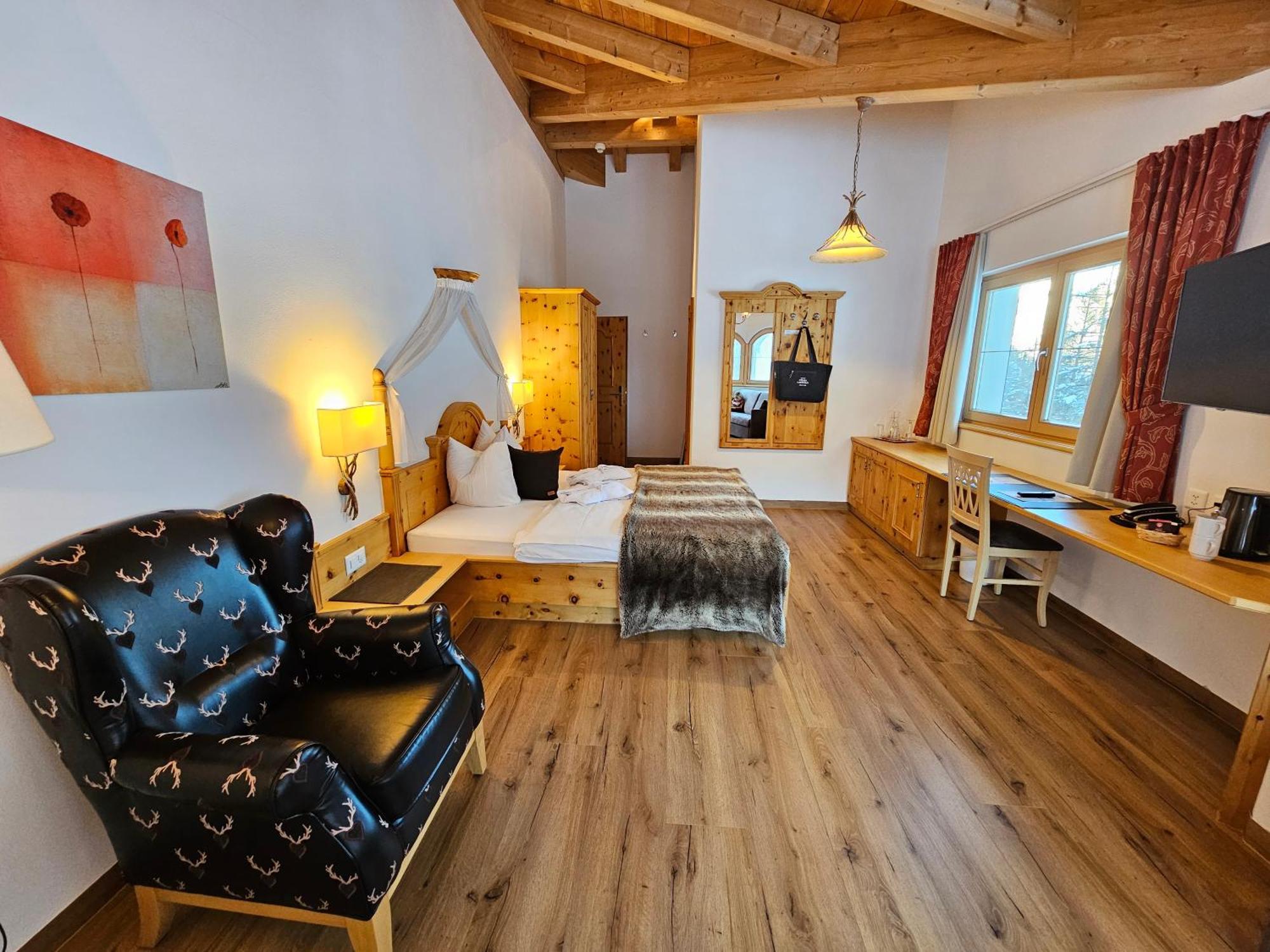 Chasa Castello Relax & Spa سامنون المظهر الخارجي الصورة