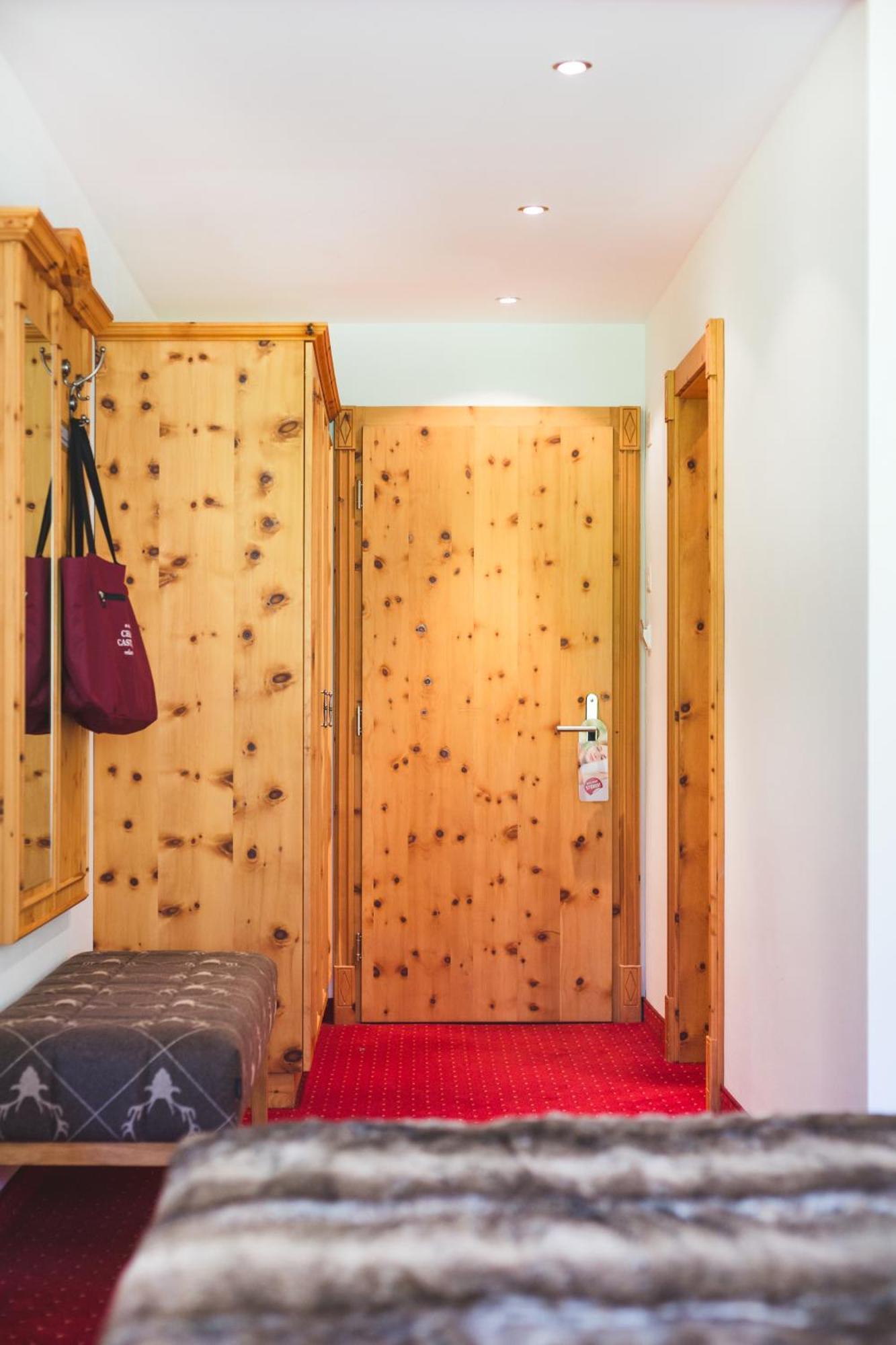 Chasa Castello Relax & Spa سامنون الغرفة الصورة