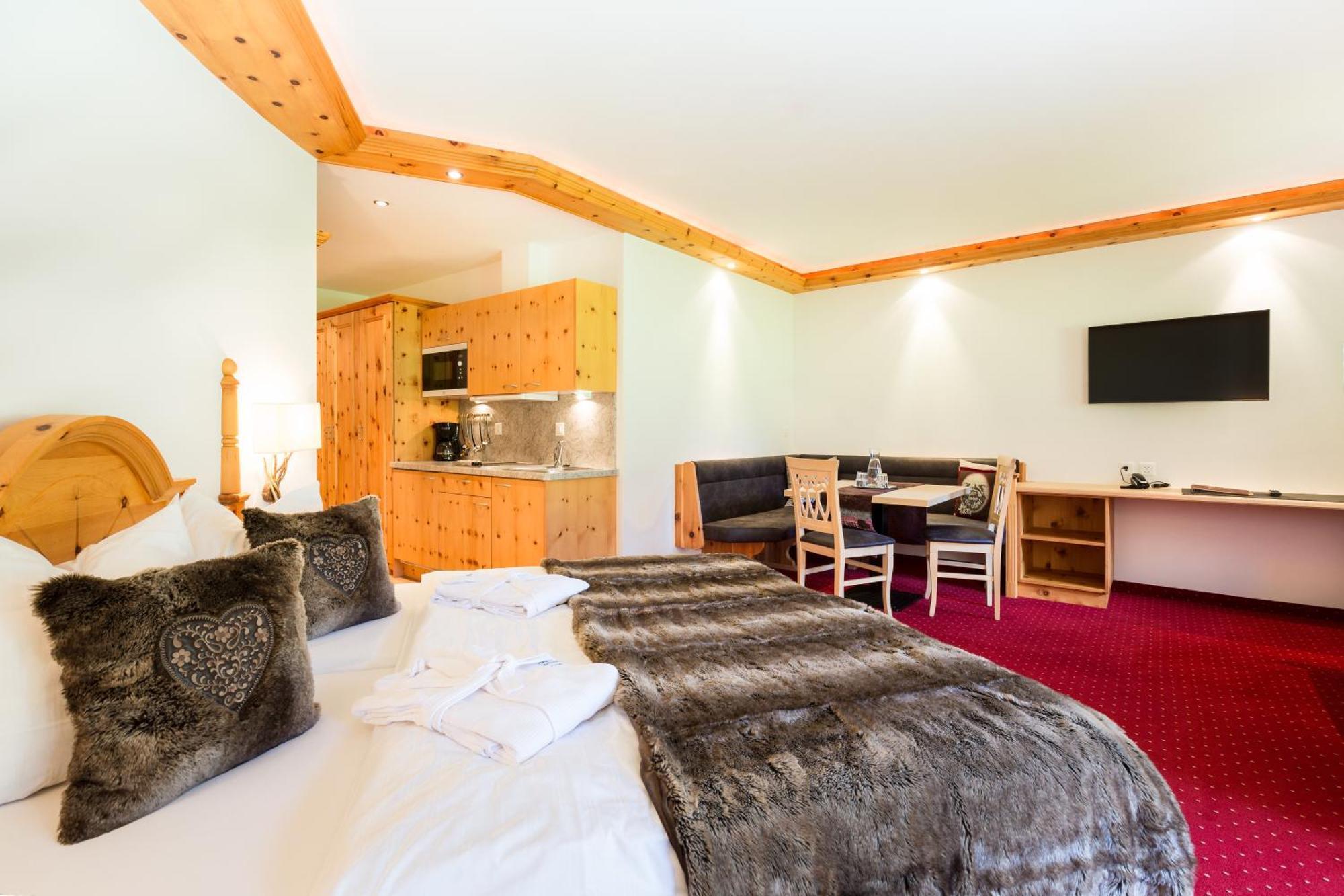 Chasa Castello Relax & Spa سامنون الغرفة الصورة